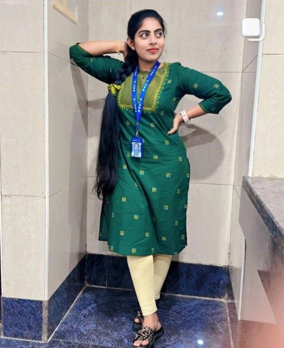 Female WhatsApp Numbers: 10 Girls Looking for New Friends Female WhatsApp Numbers: 10 Girls Looking for New Friends